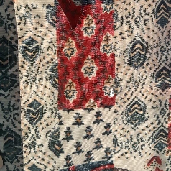 LADY MANHATTAN SIZE S Long-sleeve Sheer Patterned Button-up Top - Picture 11 of 16